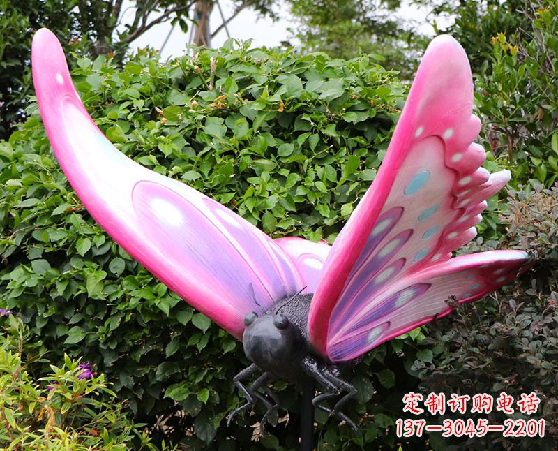 鹤壁玻璃钢仿真蝴蝶红色昆虫雕塑
