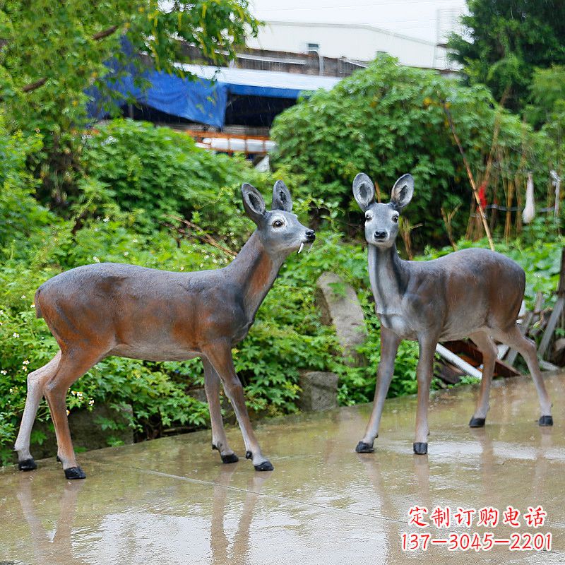 鹤壁玻璃钢仿真鹿雕塑-农家院动物摆件