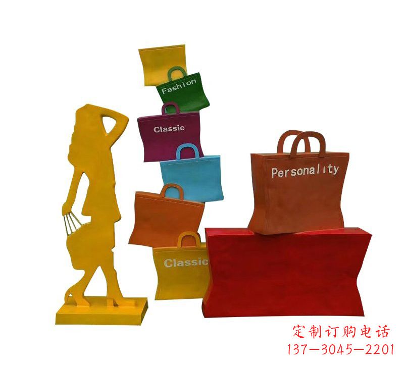 鹤壁玻璃钢购物人物和购物袋雕塑
