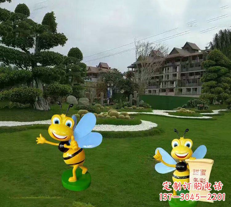 鹤壁精美的玻璃钢卡通小蜜蜂雕塑