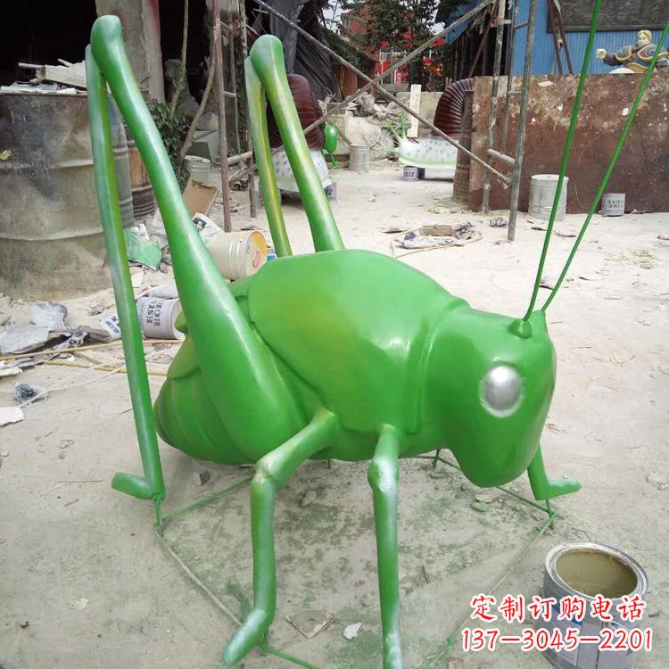 鹤壁玻璃钢蝗虫雕塑精美的艺术造型