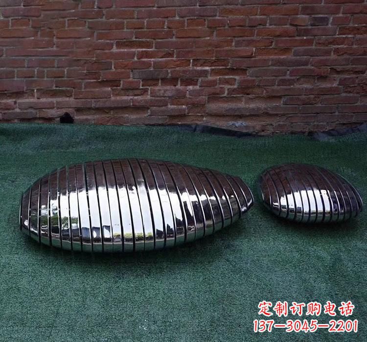 鹤壁不锈钢城市镜面鹅卵石雕塑