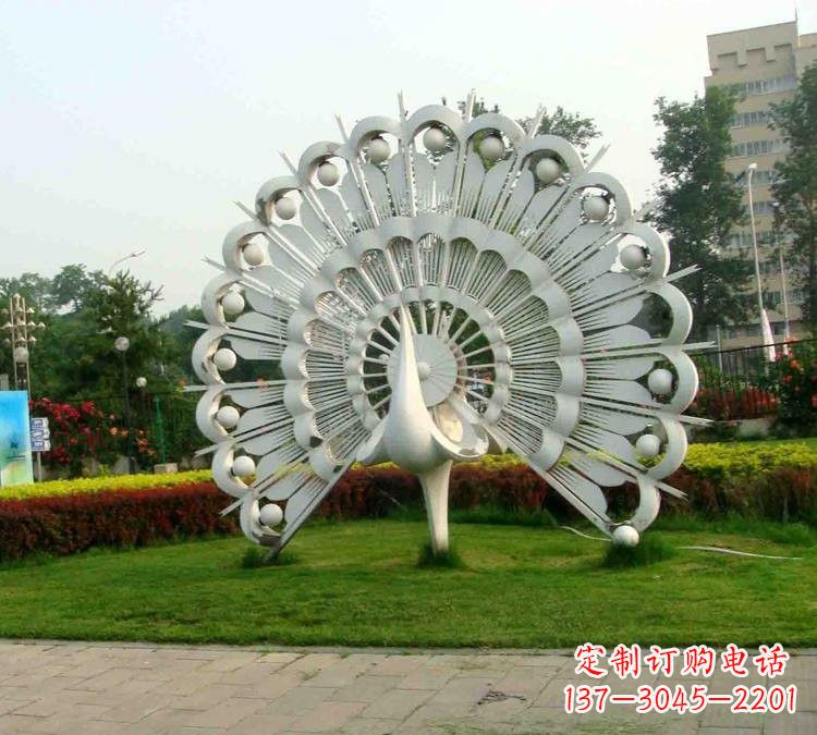 鹤壁不锈钢孔雀雕塑