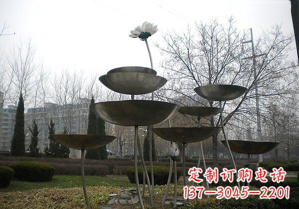 鹤壁不锈钢荷花雕塑浪漫与优雅的融合