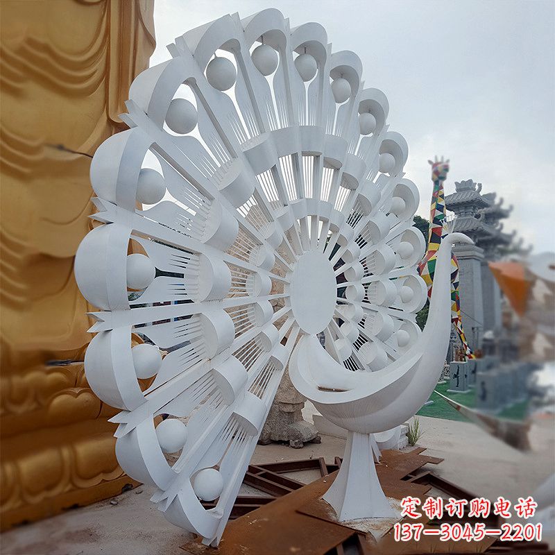 鹤壁不锈钢孔雀雕塑精美雕刻的艺术精品