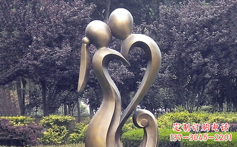 鹤壁不锈钢情侣雕塑浪漫的永恒