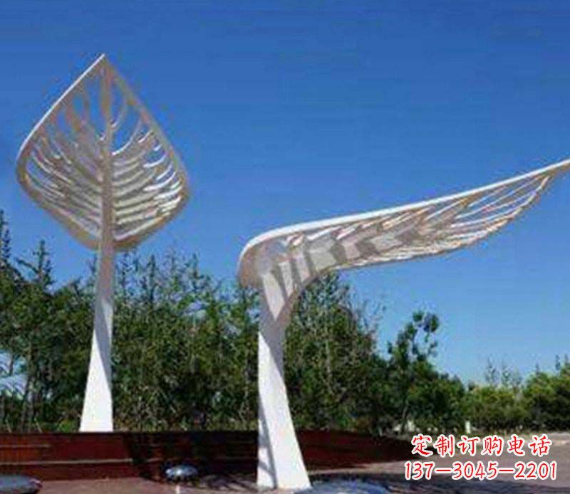 鹤壁精美不锈钢树叶雕塑