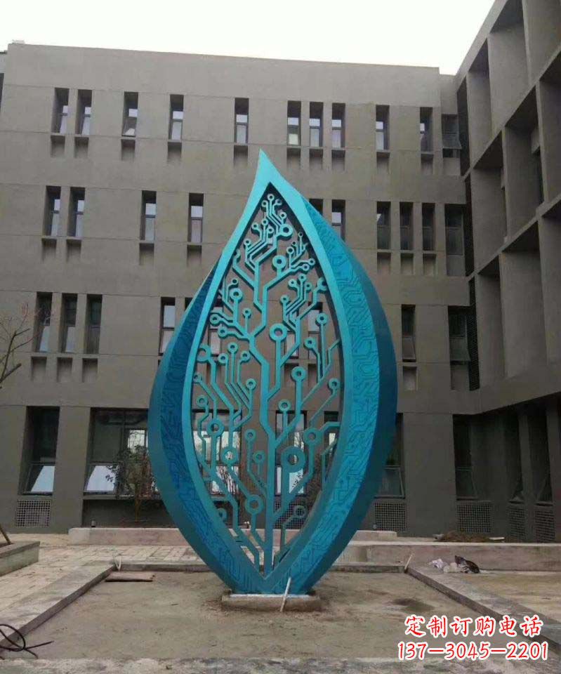 鹤壁不锈钢树叶雕塑精美的艺术品