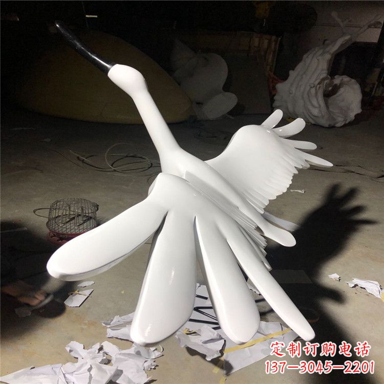 鹤壁精致的不锈钢丹顶鹤雕塑