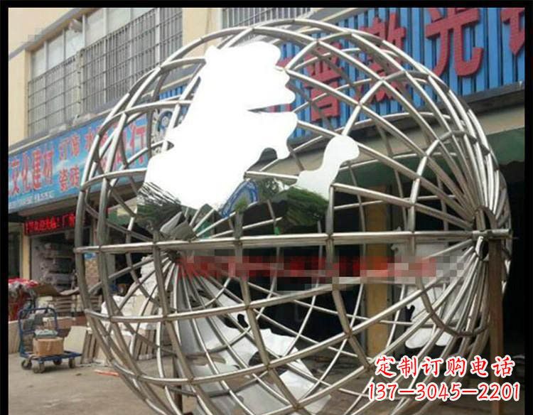 鹤壁纪念地球的不锈钢雕塑