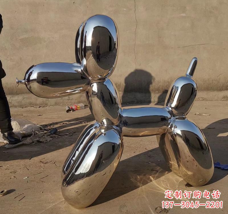 鹤壁精美不锈钢动物雕塑