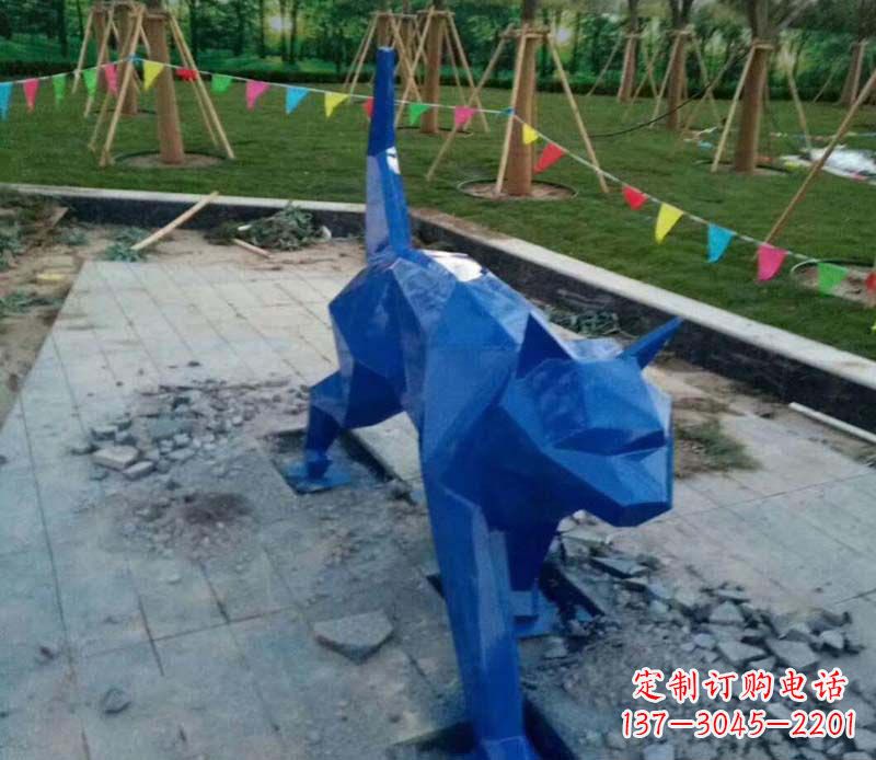 鹤壁不锈钢动物雕塑艺术性与现实性的完美结合