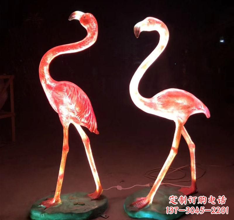鹤壁不锈钢火烈鸟绚丽多彩的艺术品