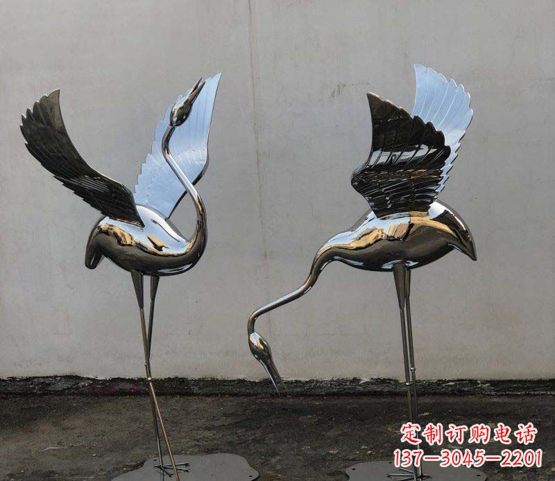 鹤壁不锈钢锻造仙鹤雕塑精美的艺术品