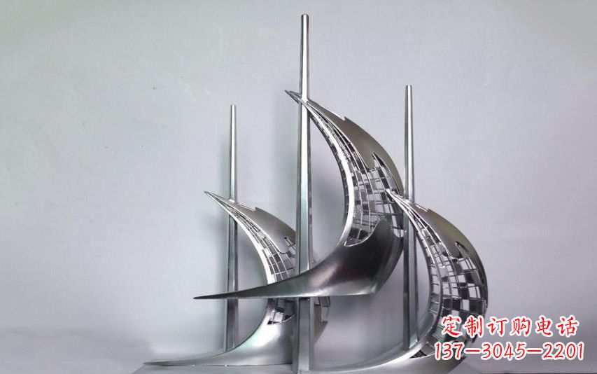 鹤壁不锈钢帆船雕塑——海洋之旅的象征