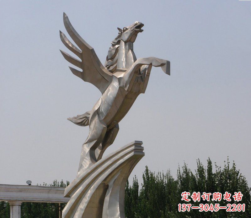 鹤壁不锈钢飞马精美雕塑点缀公园