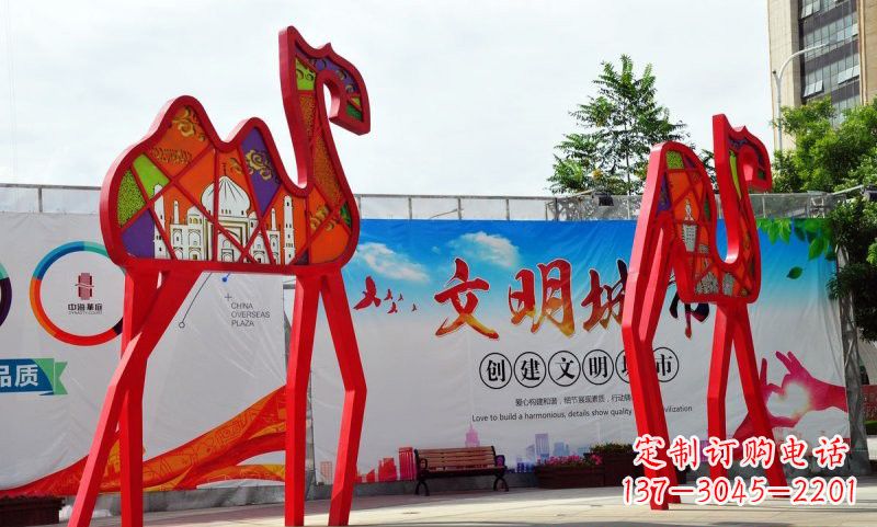 鹤壁不锈钢骆驼雕塑——精美的艺术之作