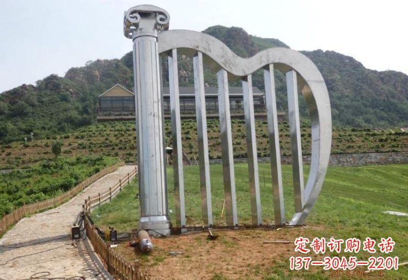 鹤壁不锈钢公园大型抽象竖琴雕塑