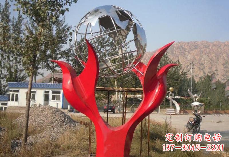 鹤壁地球雕塑一座象征和平的不锈钢公园