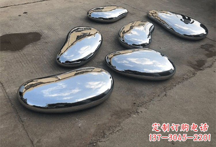 鹤壁不锈钢水滴雕塑让公园更加美丽