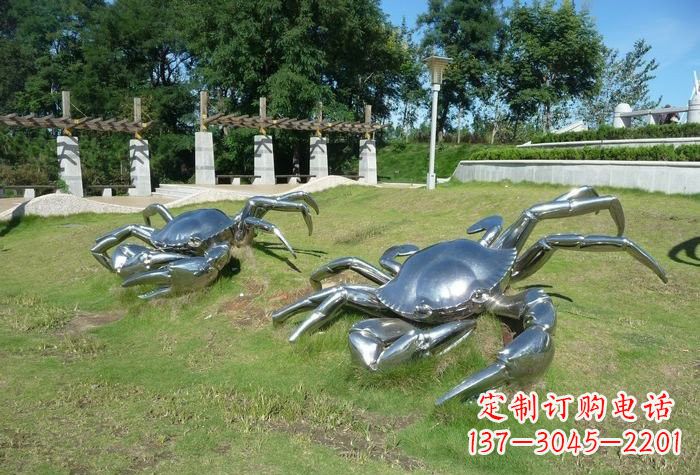 鹤壁不锈钢螃蟹雕塑美丽的象征