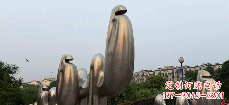 鹤壁不锈钢广场抽象骆驼景观雕塑