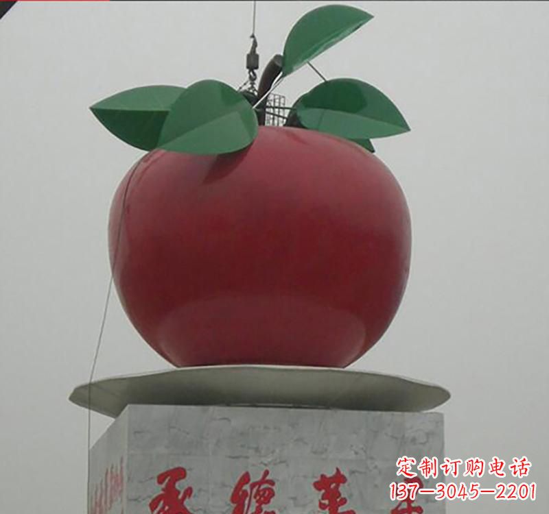 鹤壁不锈钢苹果雕塑一件充满艺术气息的作品
