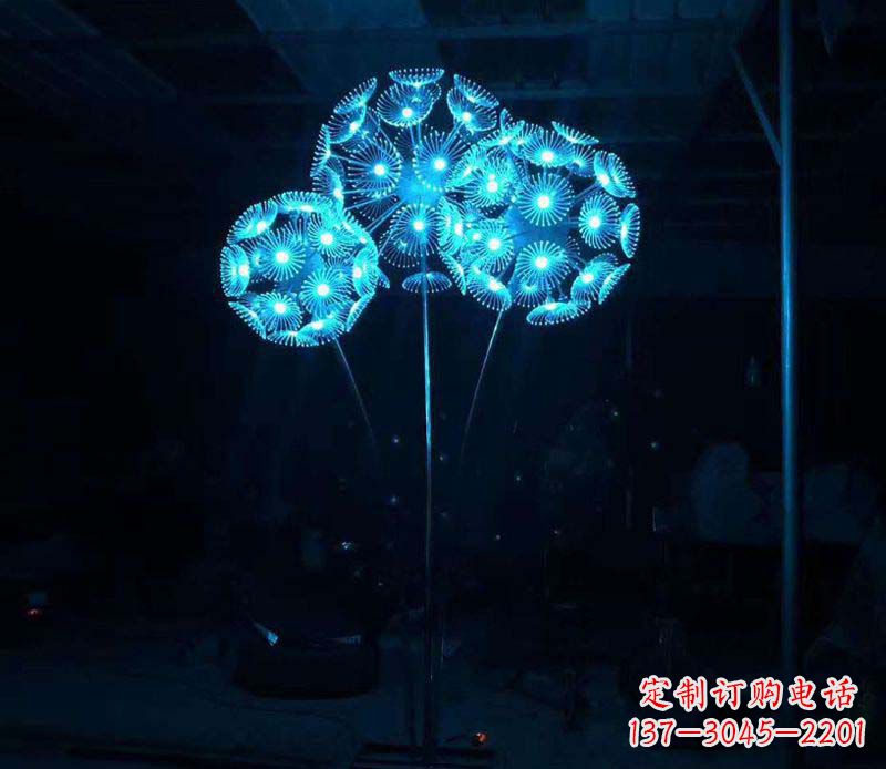 鹤壁不锈钢蒲公英雕塑——象征着美丽的自由