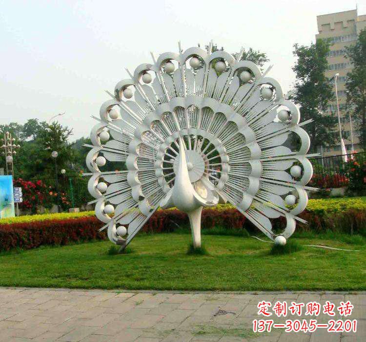 鹤壁不锈钢孔雀雕塑艺术与美的完美结合