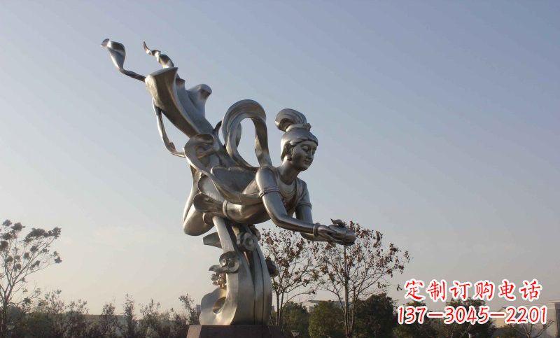 鹤壁不锈钢蟠桃仙女雕塑美丽的传说