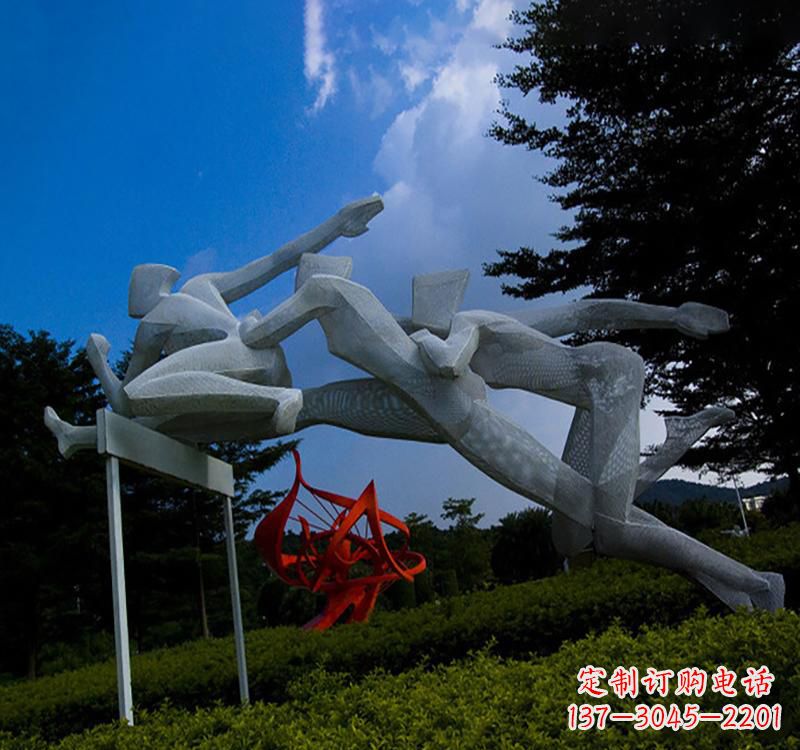 鹤壁不锈钢中的运动员雕塑