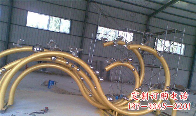 鹤壁海鸥景观以不锈钢雕塑点亮海岸