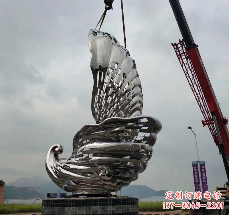 鹤壁不锈钢海螺雕塑象征着海洋的美丽