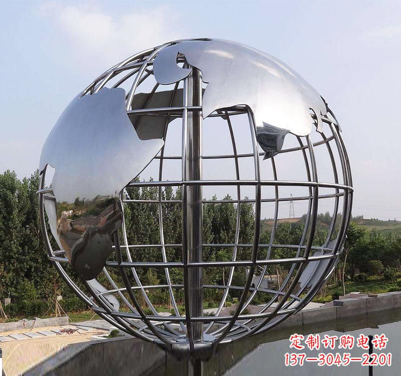 鹤壁不锈钢户外地球仪雕塑一件既美观又能提醒人们环保的艺术品