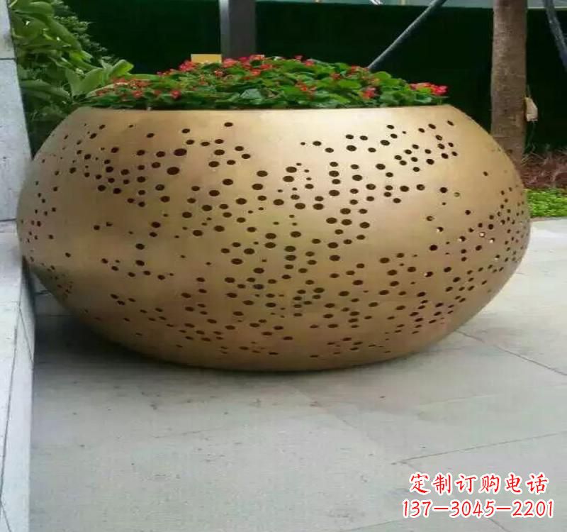 鹤壁不锈钢户外花盆雕塑美观耐用的室外装饰