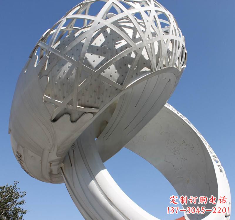鹤壁不锈钢户外婚庆戒指雕塑婚礼永恒的记忆