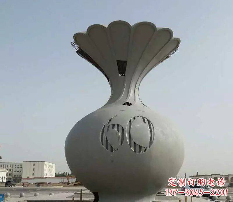 鹤壁精美不锈钢花篮雕塑