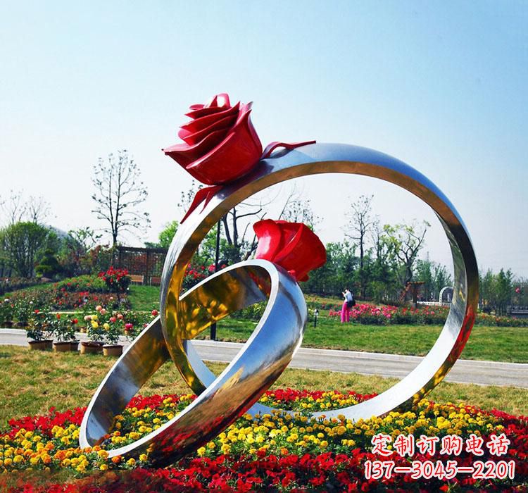 鹤壁精美不锈钢戒指雕塑