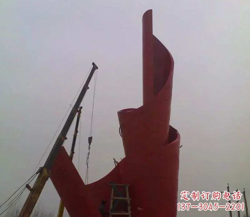 鹤壁不锈钢火炬雕塑点燃社会进步的火炬