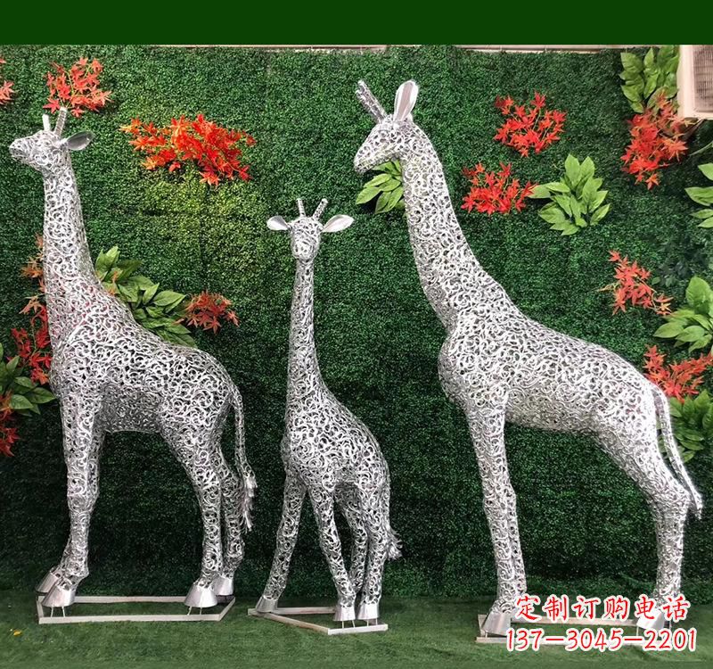 鹤壁不锈钢长颈鹿雕塑艺术与美的完美结合