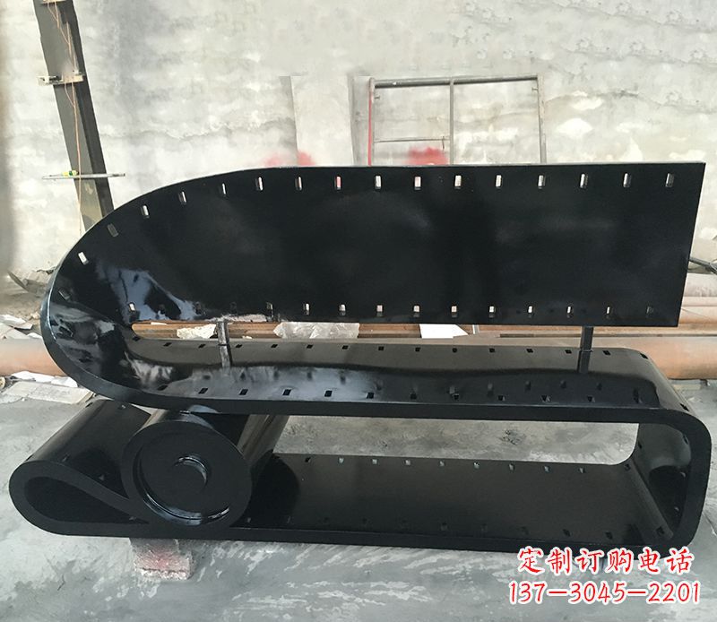 鹤壁不锈钢胶卷座椅雕塑