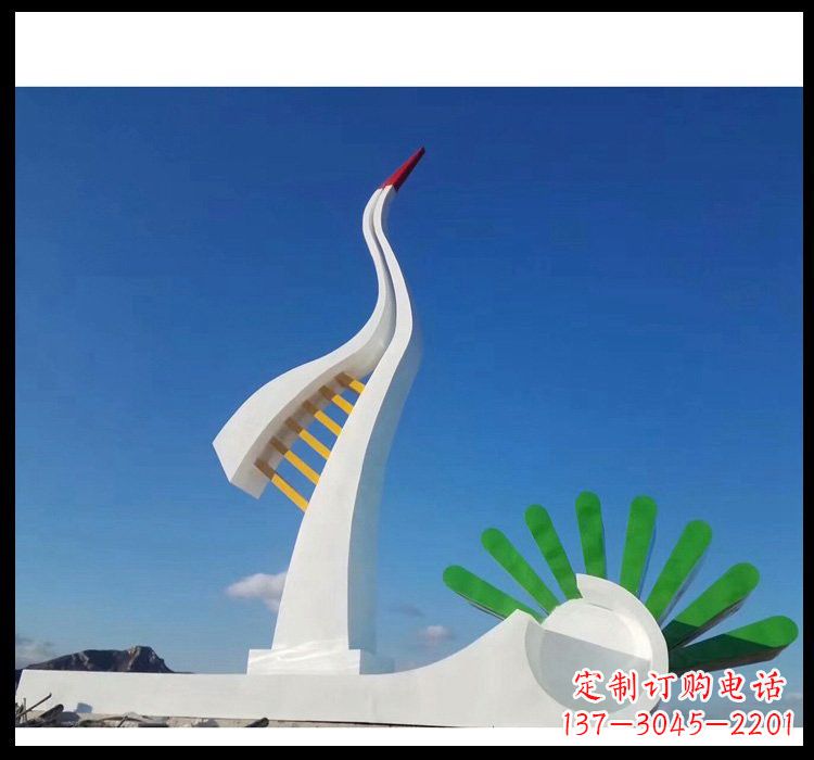 鹤壁不锈钢松树雕塑,美轮美奂