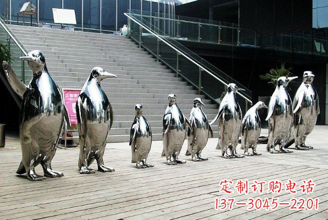 鹤壁企鹅雕塑——精致的不锈钢艺术