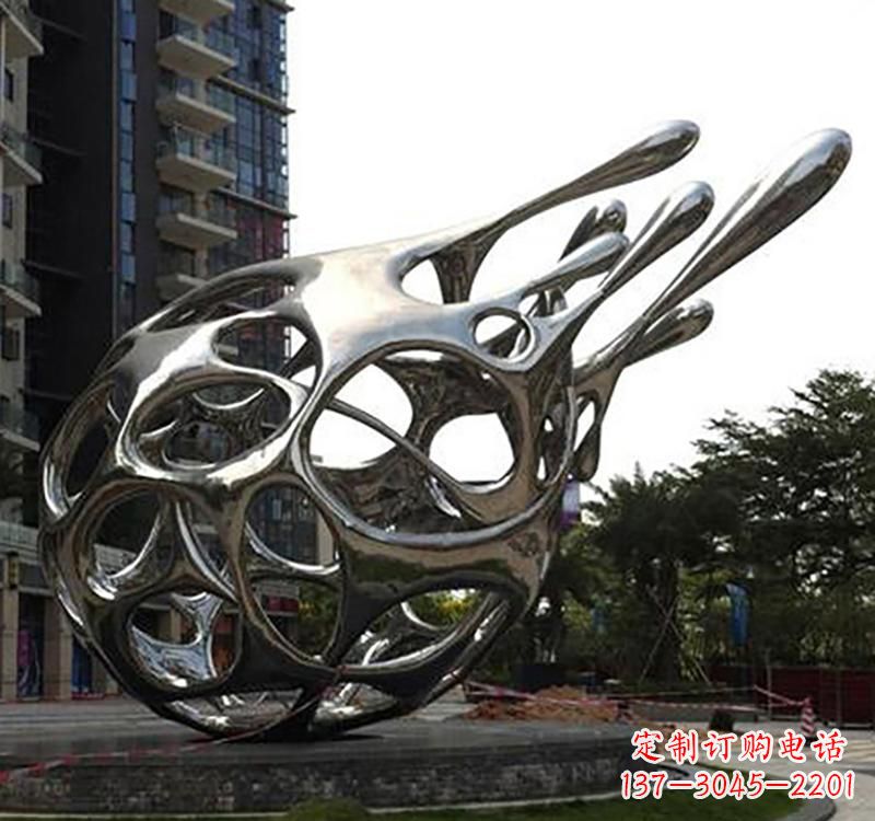 鹤壁不锈钢镜面火龙果雕塑精致的艺术瑰宝