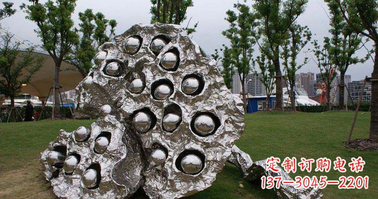 鹤壁不锈钢莲蓬精美雕塑铸就华丽景观