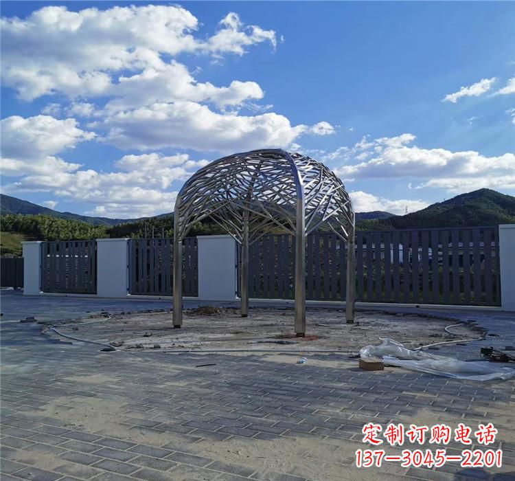 鹤壁不锈钢凉亭雕塑美丽的艺术之作
