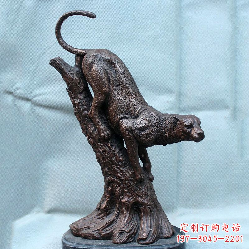 鹤壁不锈钢猎豹雕塑经典之美