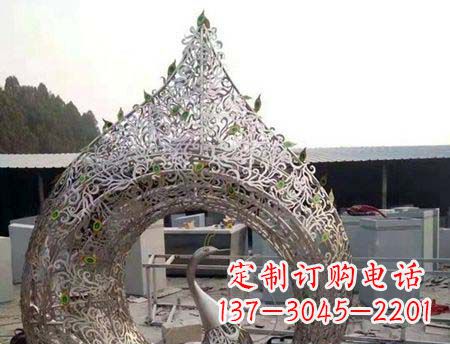 鹤壁不锈钢镂空孔雀雕塑精美的艺术之作