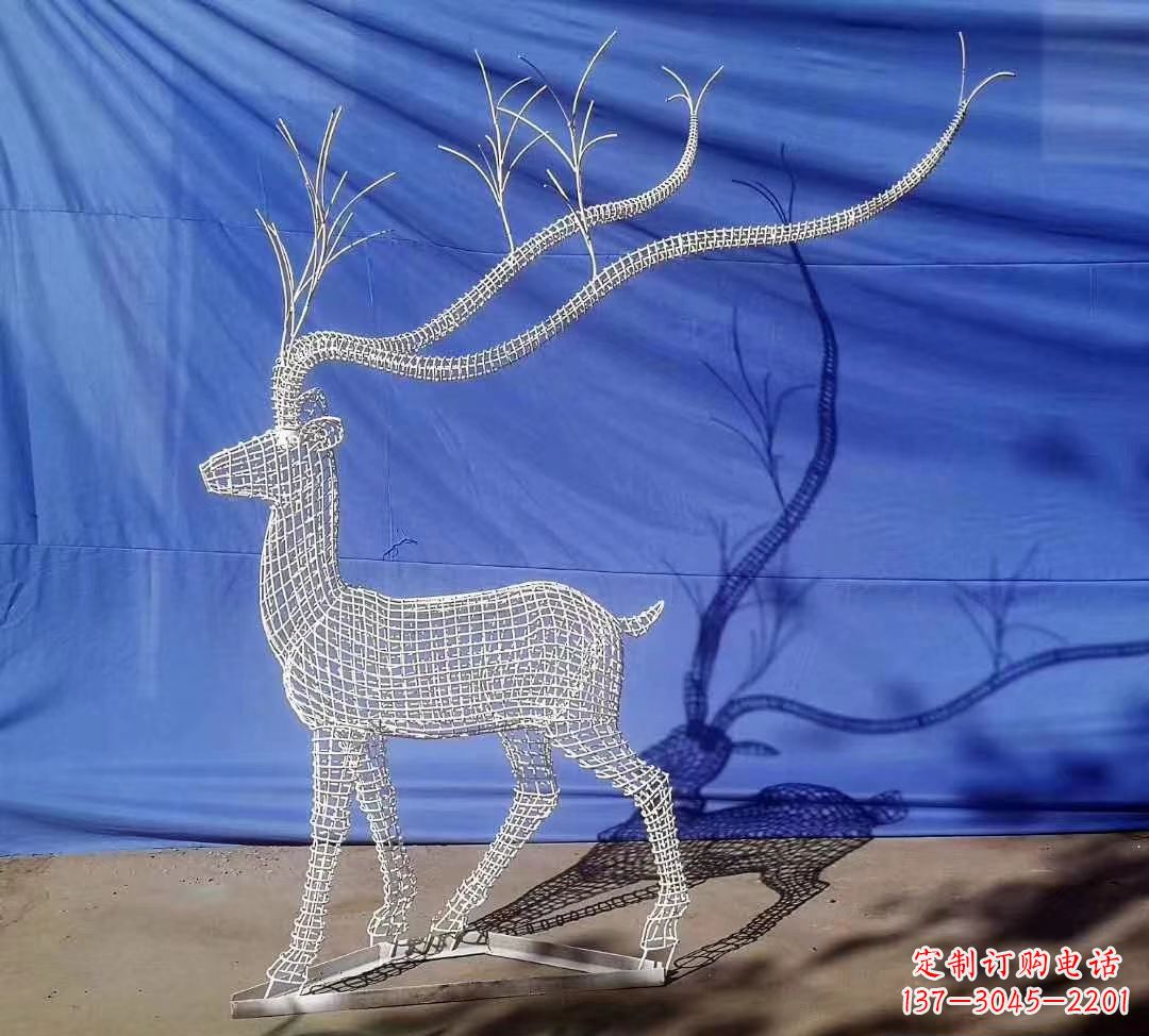 鹤壁不锈钢麋鹿雕塑精美的景观装饰品