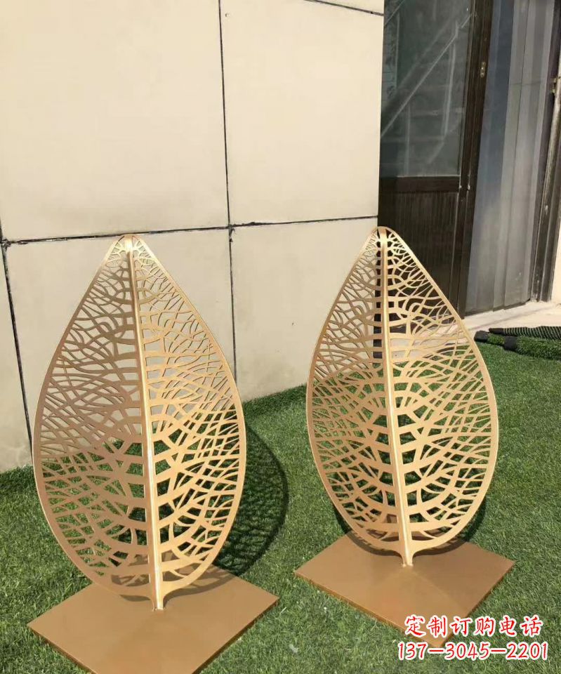 鹤壁不锈钢树叶雕塑,精致典雅